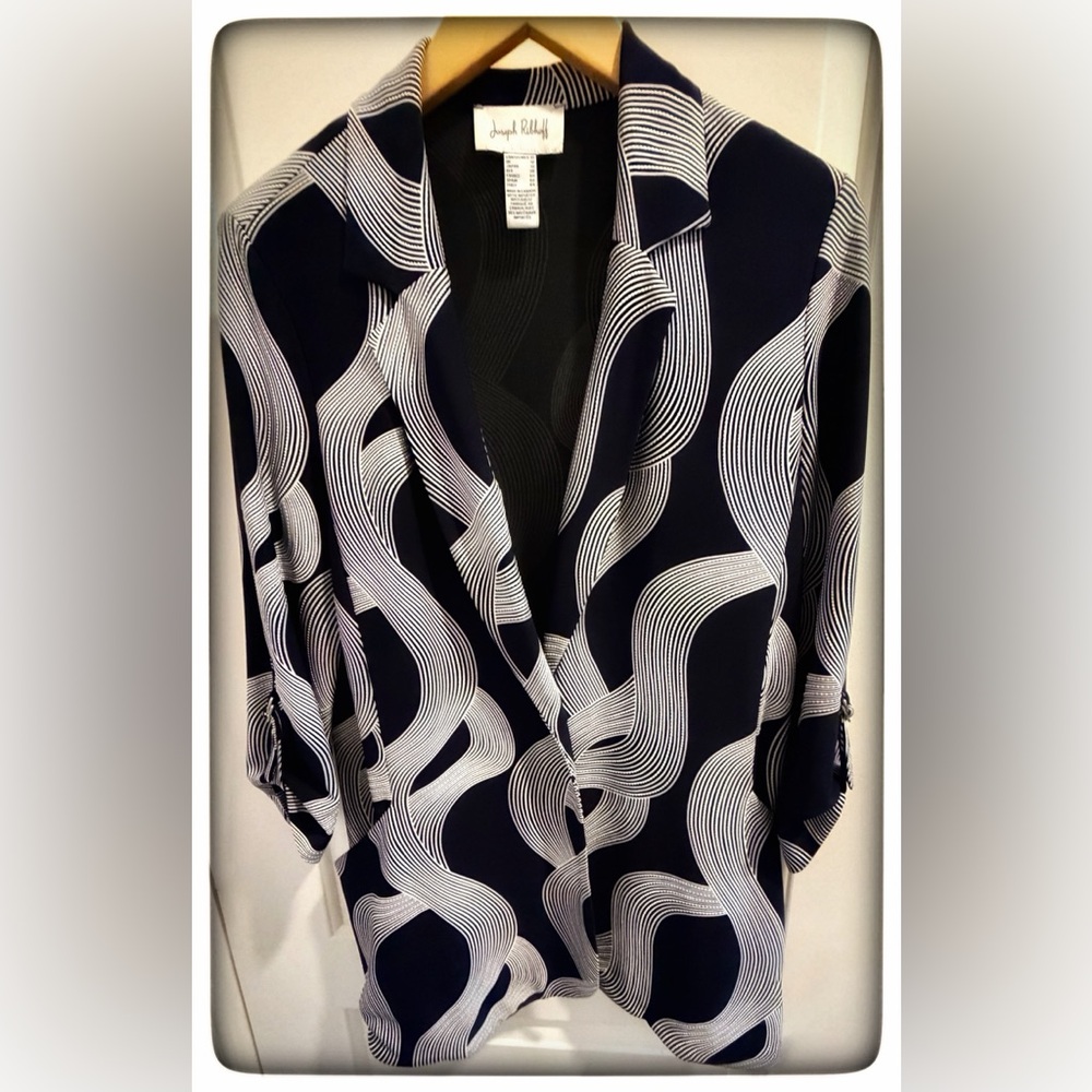 Joseph Ribkoff Silky Knit Abstract print Midnight Blue and Vanilla Boxy Blazer